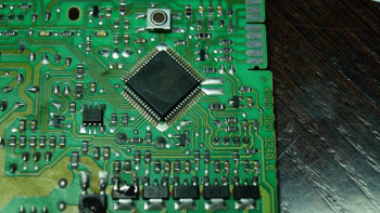 Help me identify the transistor - DSC05722.JPG