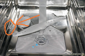 SRV55TO3 water is drawn into the switched off machine - IMG_20210208_222258.jpg