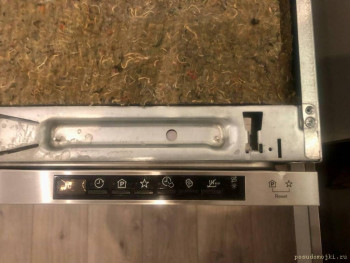 The door does not close tightly. Model ESL 6550RO - photo_2021-09-28_21-55-45.jpg