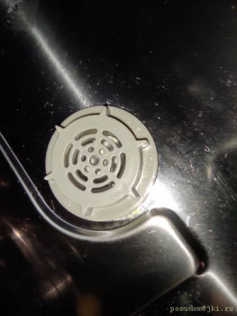 Pyramida DP-12 - water leaks into the dishwasher when the water supply tap is open. - 0-02-05-a00522aebdb9a65dc16bc19b2b0fd1bad0f26abbdb899b6a252c3248fc1953b8_96be5d3ff6ba3330.jpg