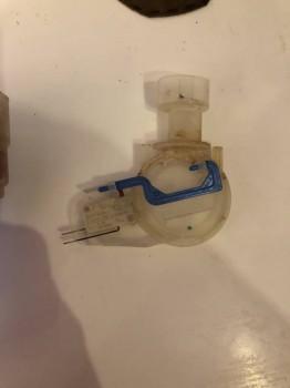 Bosh srv55to3eu 38 where is the leak coming from? - 57011011-C1FD-43B9-9278-C23E46109611.jpeg