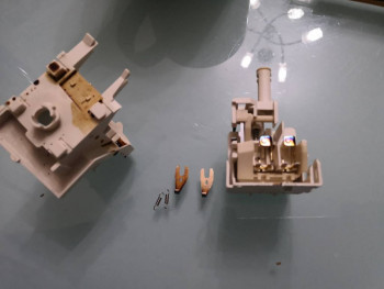 Power button 00424410 - 15510112569995422785712378985279.jpg